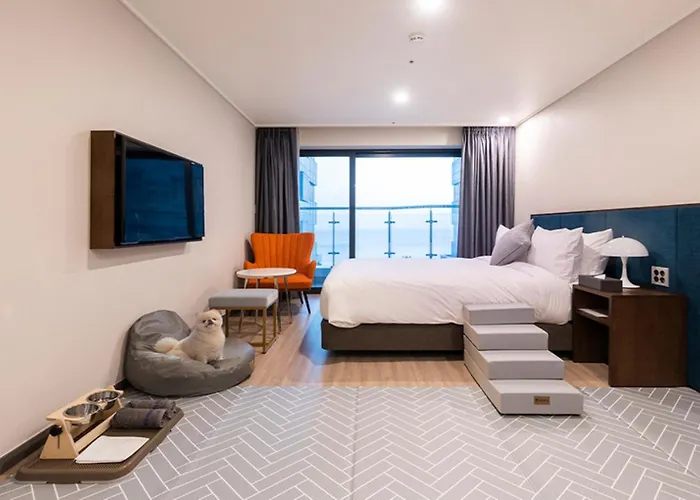 Hotel Yeongmu Parade Haeundae 3*