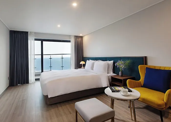 Hotel Yeongmu Parade Haeundae 3*